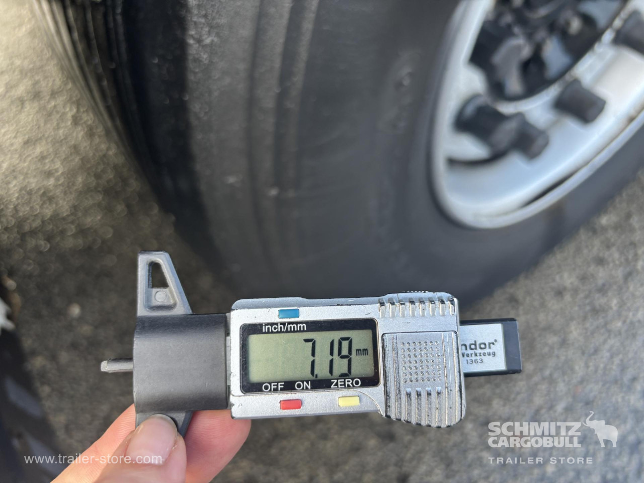 SCHMITZ Curtainsider Mega - Gardintrailer: bilde 5 SCHMITZ Curtainsider Mega - Gardintrailer: bilde 5