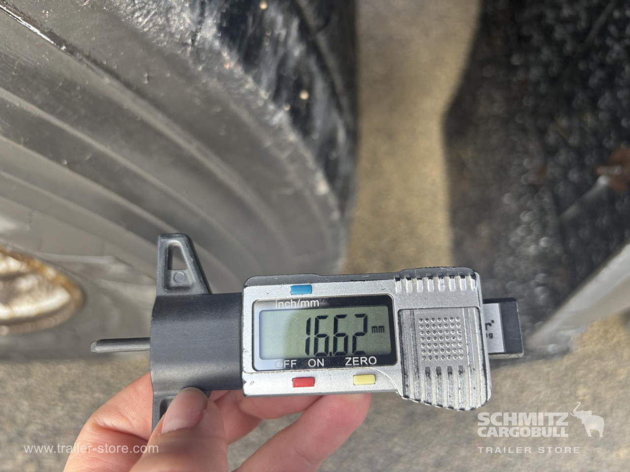 SCHMITZ Curtainsider Standard - Gardintrailer: bilde 3 SCHMITZ Curtainsider Standard - Gardintrailer: bilde 3