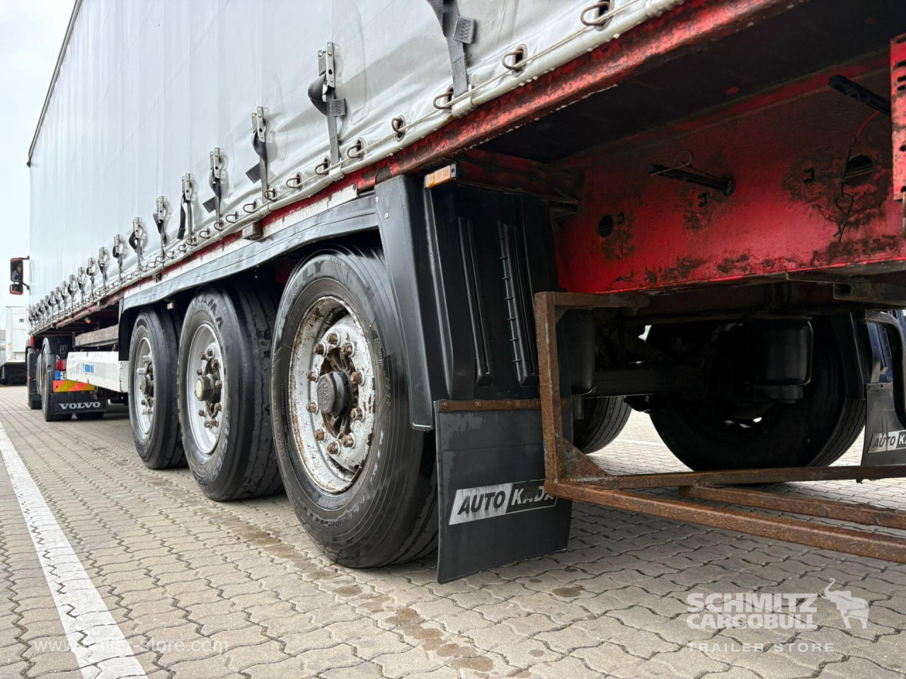 Gardintrailer KRONE Curtainsider Standard: bilde 9