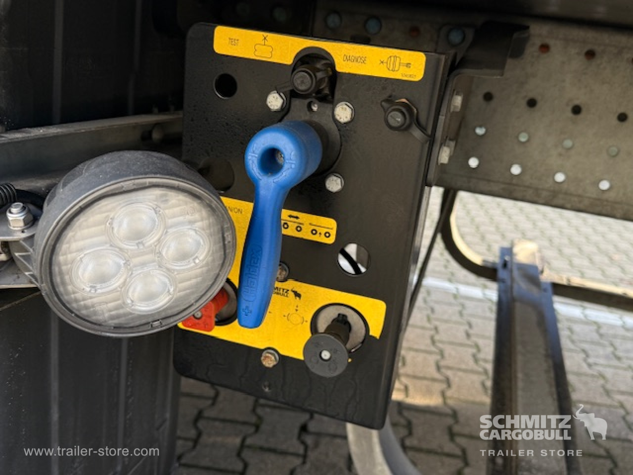 SCHMITZ Oplegger Vries Multitemp - Isotermisk semitrailer: bilde 4 SCHMITZ Oplegger Vries Multitemp - Isotermisk semitrailer: bilde 4