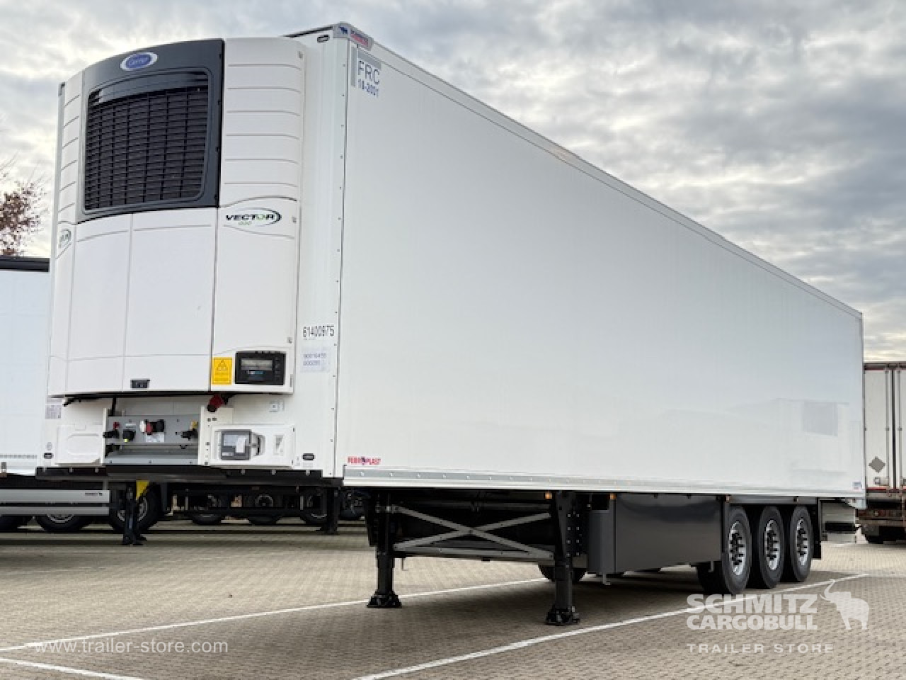 SCHMITZ Oplegger Vries Standard Double deck - Isotermisk semitrailer: bilde 1 SCHMITZ Oplegger Vries Standard Double deck - Isotermisk semitrailer: bilde 1