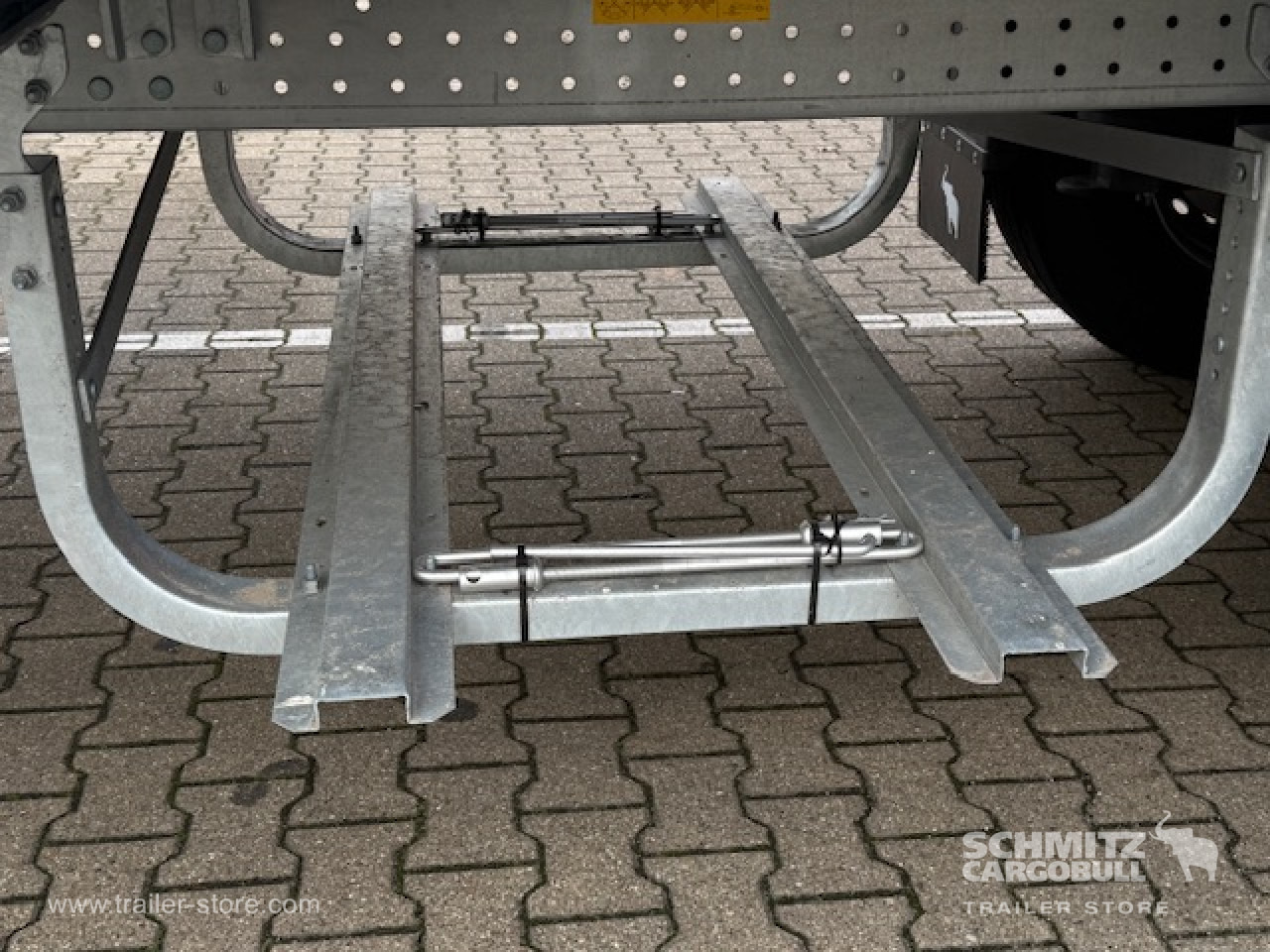 SCHMITZ Oplegger Vries Standard Double deck - Isotermisk semitrailer: bilde 2 SCHMITZ Oplegger Vries Standard Double deck - Isotermisk semitrailer: bilde 2