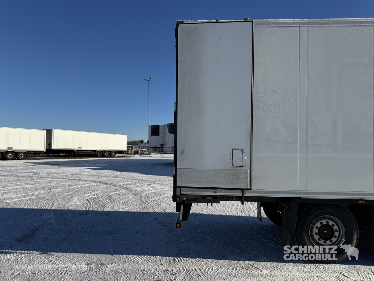 SCHMITZ Reefer Multitemp - Isotermisk semitrailer: bilde 2 SCHMITZ Reefer Multitemp - Isotermisk semitrailer: bilde 2