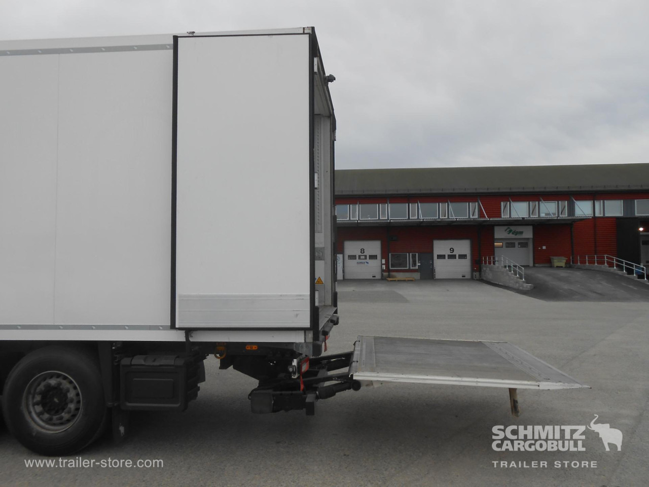 SCHMITZ Reefer Multitemp Taillift - Isotermisk semitrailer: bilde 5 SCHMITZ Reefer Multitemp Taillift - Isotermisk semitrailer: bilde 5