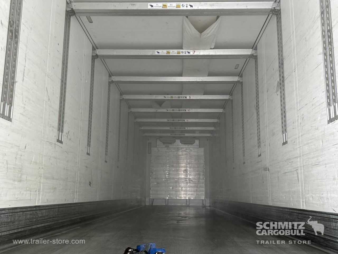 SCHMITZ Reefer Standard Double deck - Isotermisk semitrailer: bilde 3 SCHMITZ Reefer Standard Double deck - Isotermisk semitrailer: bilde 3