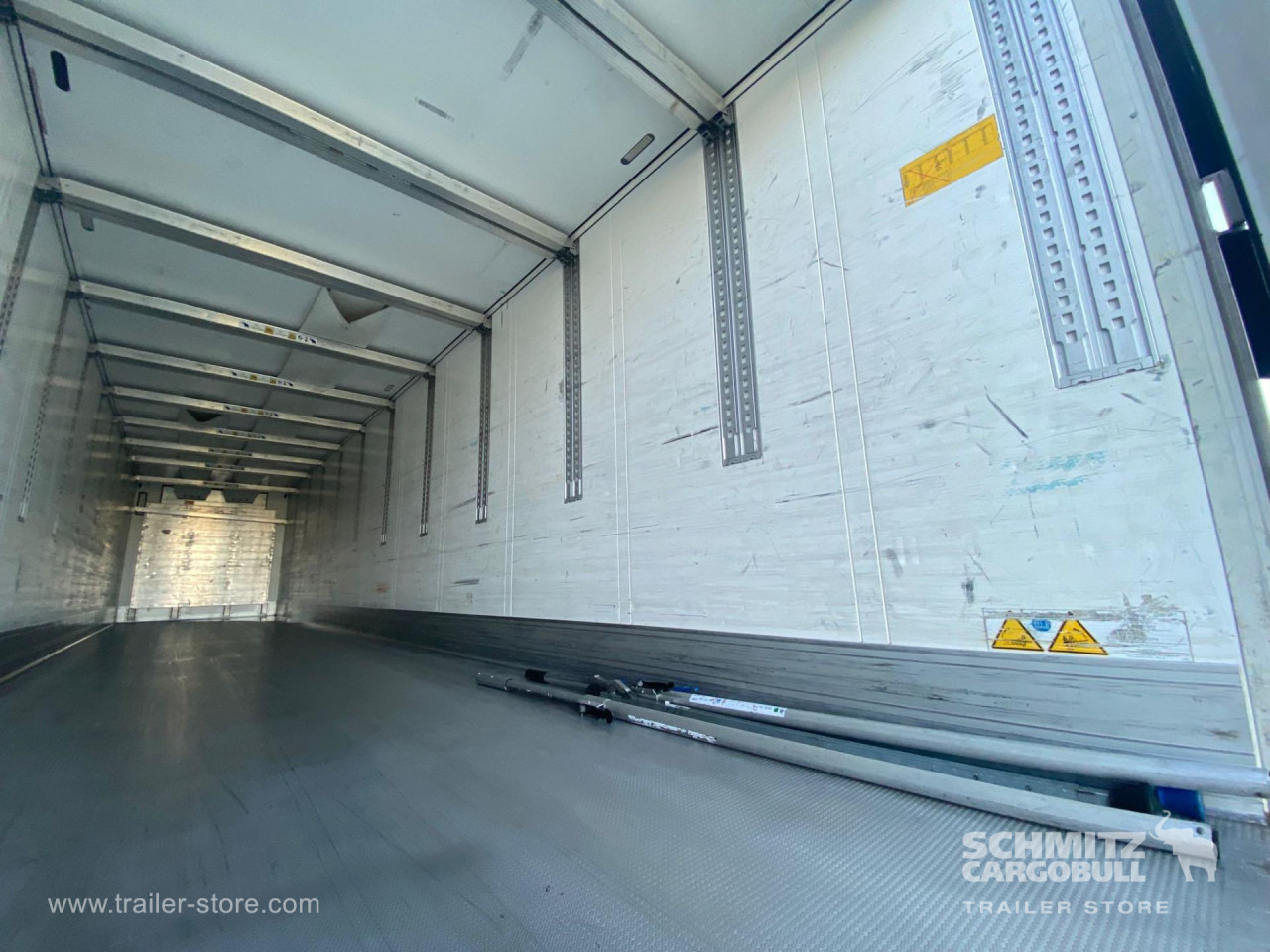 SCHMITZ Reefer Standard Double deck - Isotermisk semitrailer: bilde 2 SCHMITZ Reefer Standard Double deck - Isotermisk semitrailer: bilde 2
