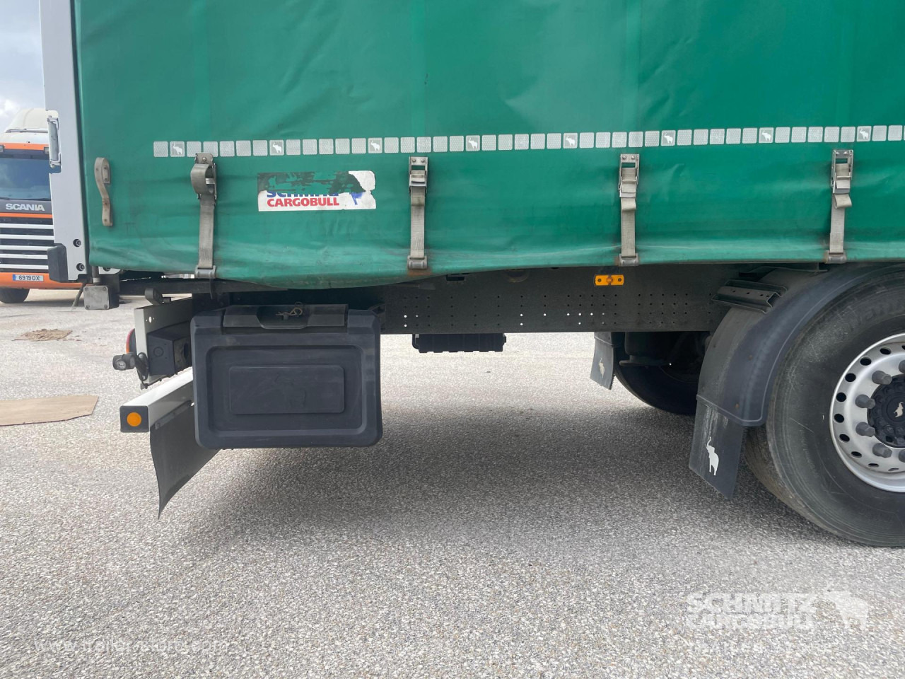 SCHMITZ Curtainsider Standard - Gardintrailer: bilde 3 SCHMITZ Curtainsider Standard - Gardintrailer: bilde 3