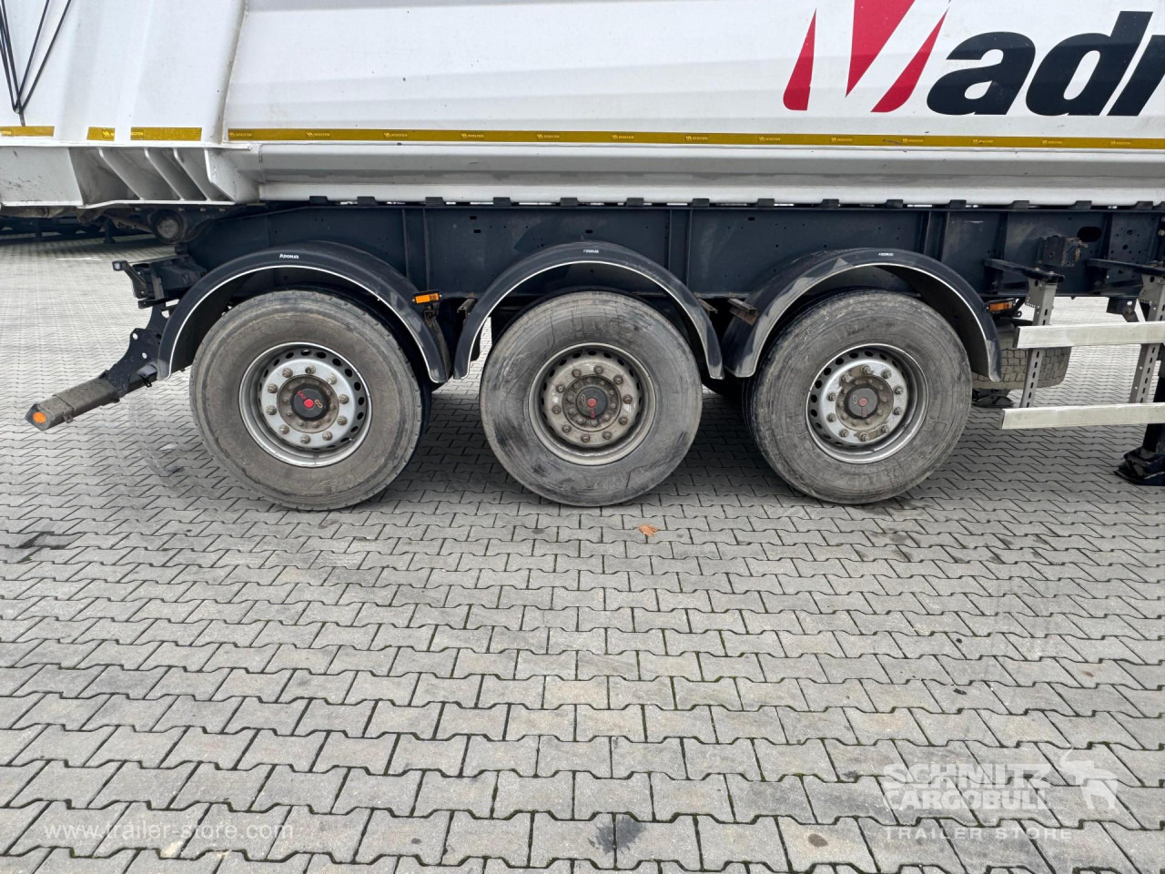 Tippsemi WIELTON Tipper Alu-square sided body 28m³: bilde 8