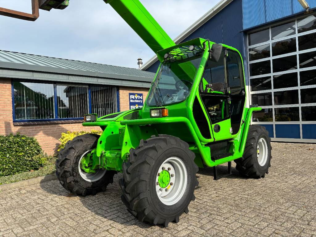 Merlo P 40.7 - Teleskoplastere: bilde 2 Merlo P 40.7 - Teleskoplastere: bilde 2