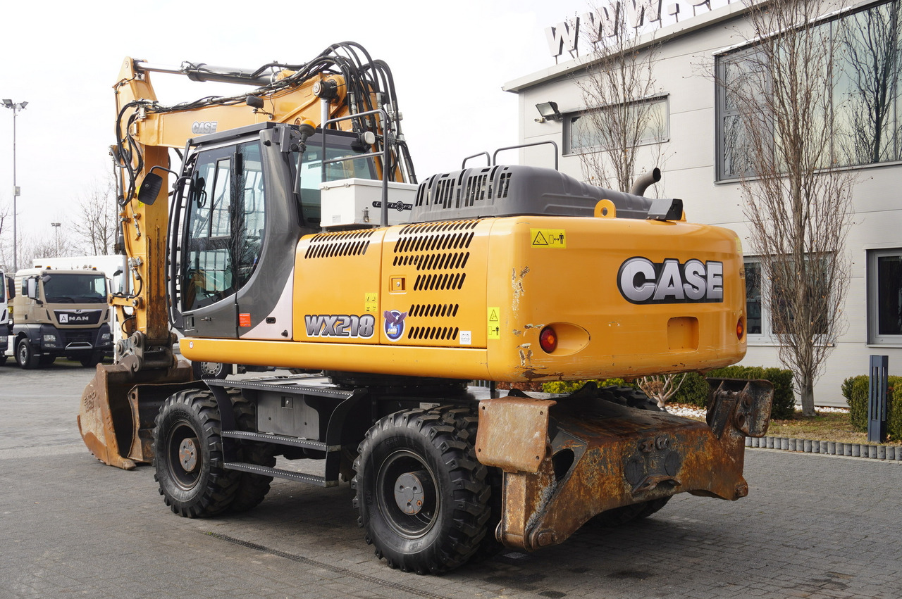 CASE WX218 / 23t wheeled excavator / 3 times folding arm - Hjulgraver: bilde 4 CASE WX218 / 23t wheeled excavator / 3 times folding arm - Hjulgraver: bilde 4