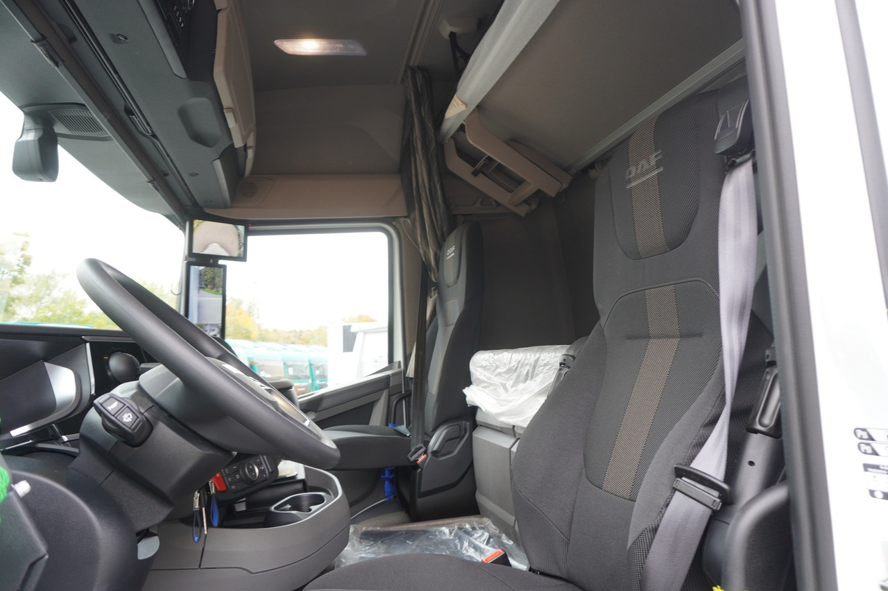 DAF XF 450 6x2 NEW / 2025 / NEW Lamberet 18 EPAL Refrigerator / Carrier Supra 850 / No mileage - Lastebil med kjøl: bilde 3 DAF XF 450 6x2 NEW / 2025 / NEW Lamberet 18 EPAL Refrigerator / Carrier Supra 850 / No mileage - Lastebil med kjøl: bilde 3