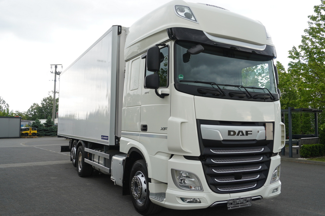 DAF XF 480 EURO 6/ 2021 / Lamberet Refrigerator / Carrier Vector 1550 - Lastebil med kjøl: bilde 4 DAF XF 480 EURO 6/ 2021 / Lamberet Refrigerator / Carrier Vector 1550 - Lastebil med kjøl: bilde 4
