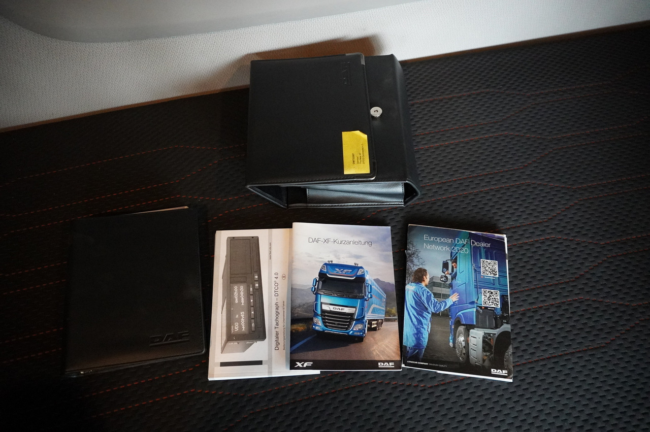 Lastebil med kjøl DAF XF 480 EURO 6/ 2021 / Lamberet Refrigerator / Carrier Vector 1550: bilde 30 Lastebil med kjøl DAF XF 480 EURO 6/ 2021 / Lamberet Refrigerator / Carrier Vector 1550: bilde 30