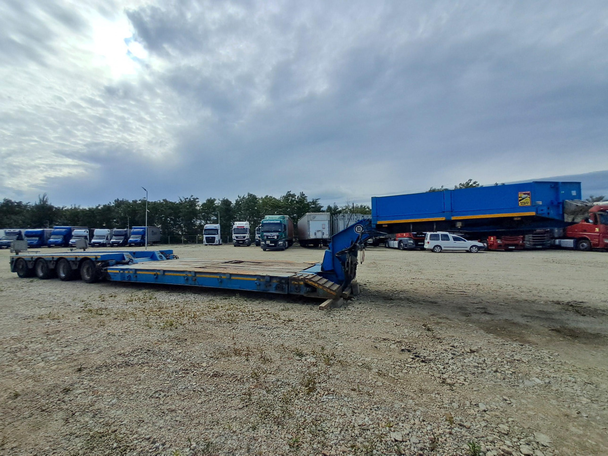 FAYMONVILLE TiefBet STBZ-4VA – / 4 steered axles / 83 t - Lavloader semitrailer: bilde 2 FAYMONVILLE TiefBet STBZ-4VA – / 4 steered axles / 83 t - Lavloader semitrailer: bilde 2