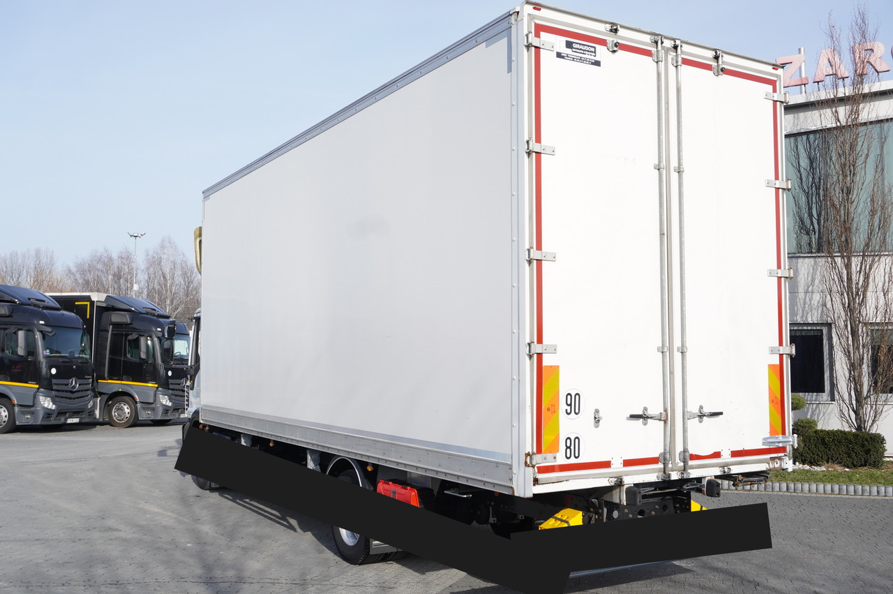 Giraudon 120.190 - Vekselflak - varebil: bilde 4 Giraudon 120.190 - Vekselflak - varebil: bilde 4