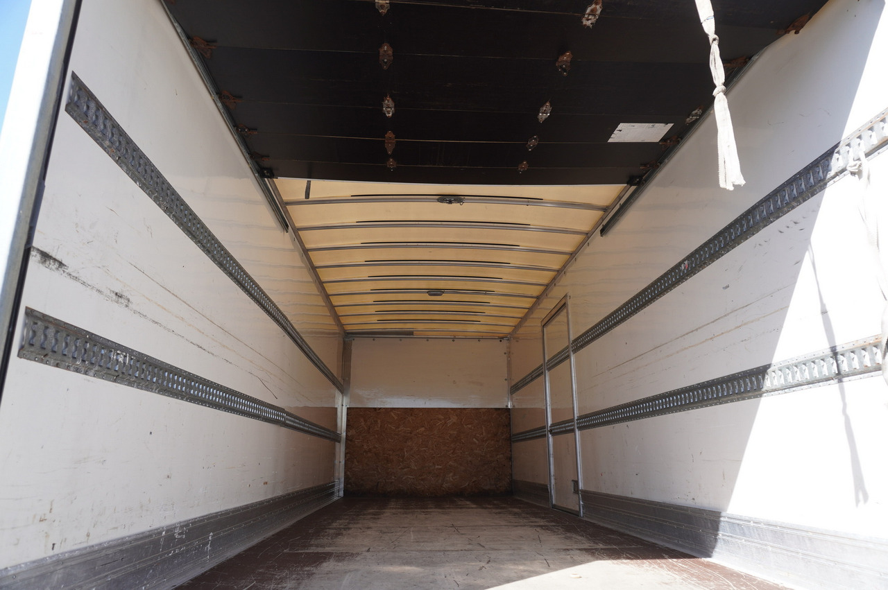 IVECO Eurocargo 120-190 / 160 thousand km !!! / Box 18 EPAL / Dhollandia lift 1500 kg - Skapbil: bilde 5 IVECO Eurocargo 120-190 / 160 thousand km !!! / Box 18 EPAL / Dhollandia lift 1500 kg - Skapbil: bilde 5