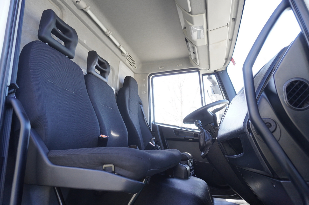 Skapbil IVECO Eurocargo 120-190 / 160 thousand km !!! / Box 18 EPAL / Dhollandia lift 1500 kg: bilde 19