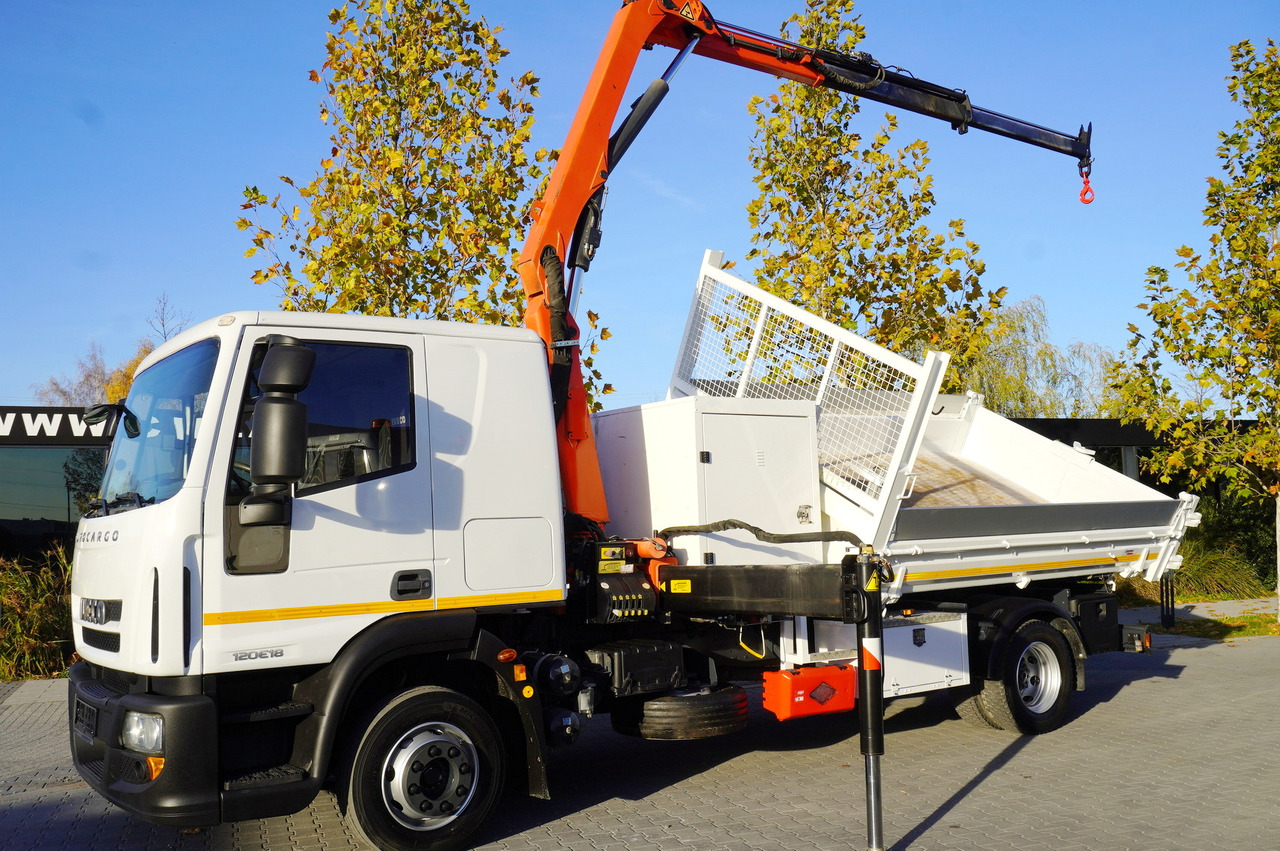 IVECO Eurocargo 120E18 Crane Palfinger / 3-way tipper / sleeper cab - Tippbil, Kranbil: bilde 3 IVECO Eurocargo 120E18 Crane Palfinger / 3-way tipper / sleeper cab - Tippbil, Kranbil: bilde 3