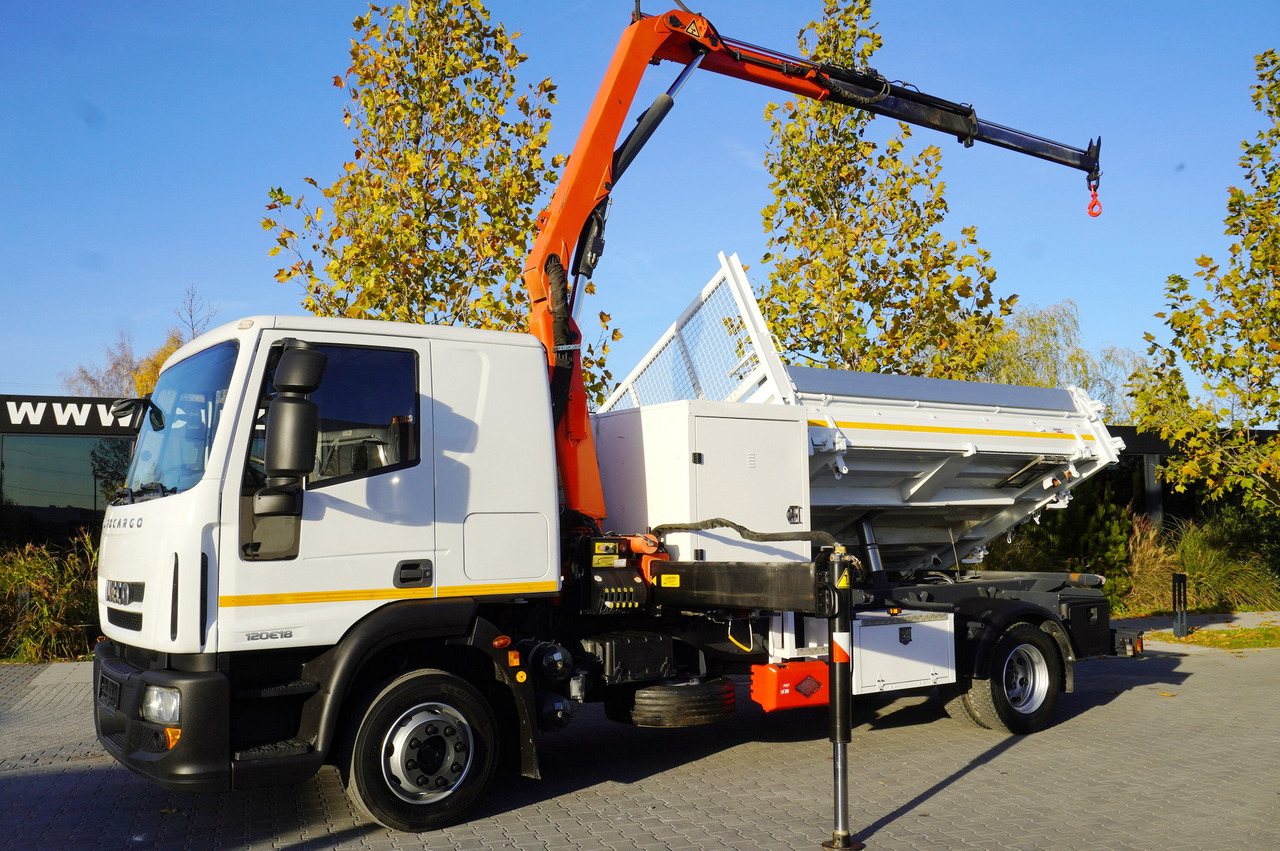 IVECO Eurocargo 120E18 Crane Palfinger / 3-way tipper / sleeper cab - Tippbil, Kranbil: bilde 2 IVECO Eurocargo 120E18 Crane Palfinger / 3-way tipper / sleeper cab - Tippbil, Kranbil: bilde 2