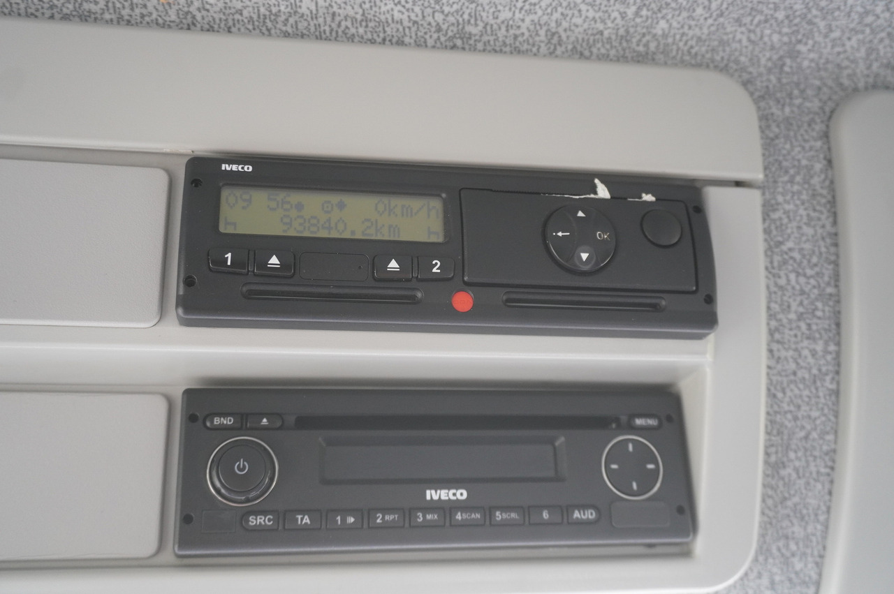 IVECO Eurocargo 150 E25 / 90 tho. km !!! / Tow truck - Transporter lastebil: bilde 3 IVECO Eurocargo 150 E25 / 90 tho. km !!! / Tow truck - Transporter lastebil: bilde 3