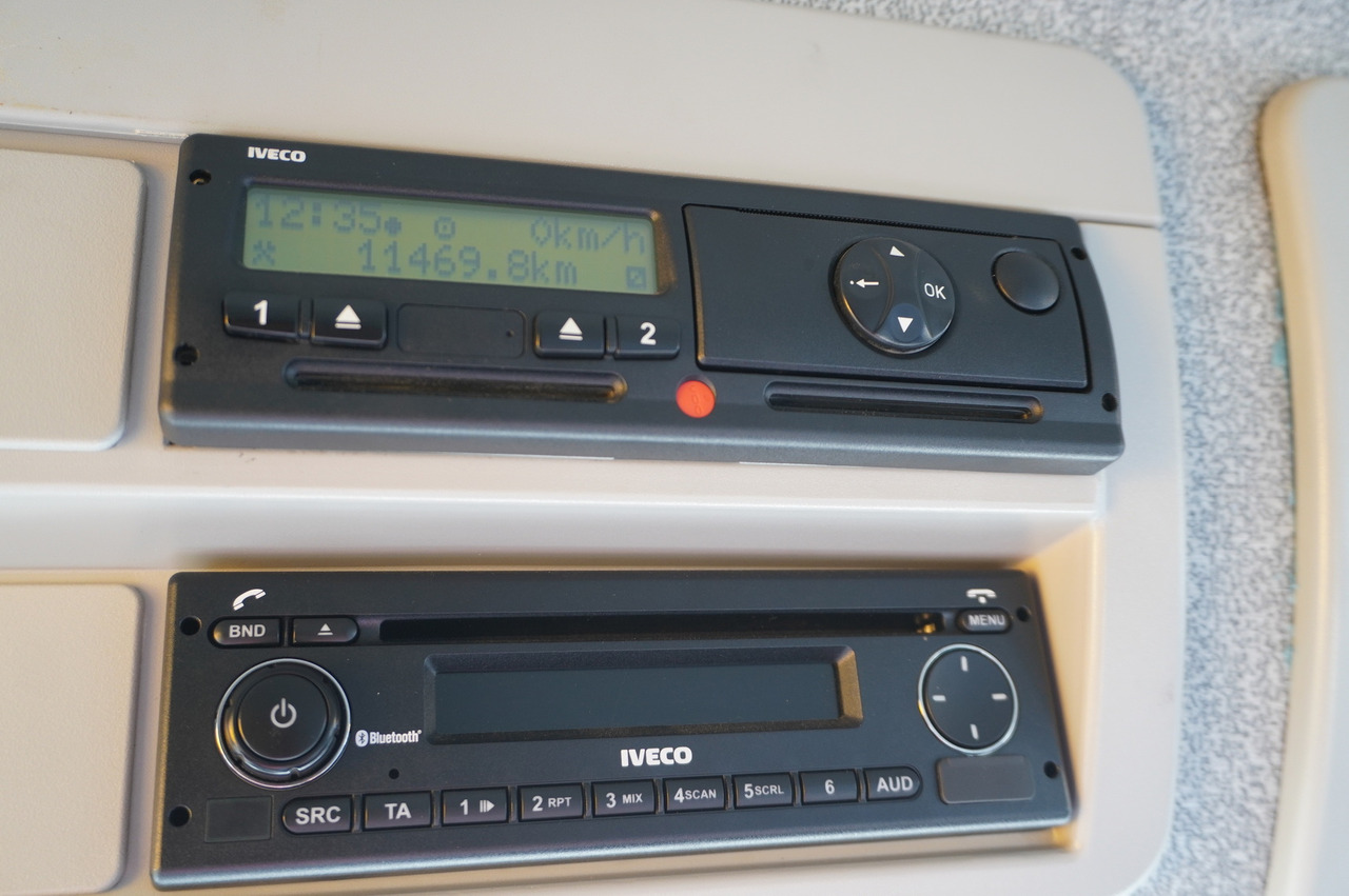 IVECO Eurocargo 160E21 / Only 11 thousand km!!! / Box 18 EPAL - Skapbil: bilde 2 IVECO Eurocargo 160E21 / Only 11 thousand km!!! / Box 18 EPAL - Skapbil: bilde 2