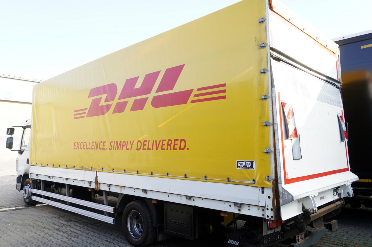 JUNGE Body Tarpaulin JUNGE / 18 Europallets / 2015 - Gardin vekselflak: bilde 2 JUNGE Body Tarpaulin JUNGE / 18 Europallets / 2015 - Gardin vekselflak: bilde 2