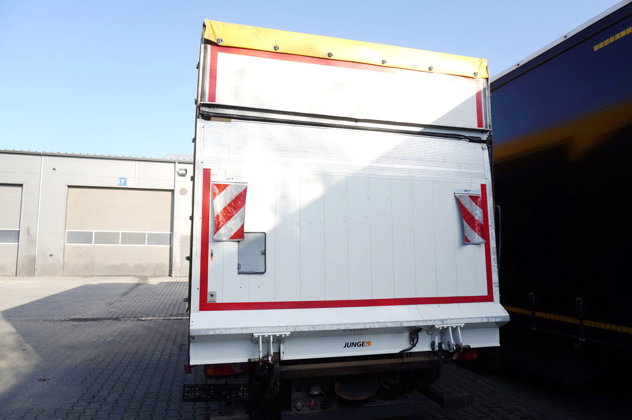JUNGE Body Tarpaulin JUNGE / 18 Europallets / 2015 - Gardin vekselflak: bilde 5 JUNGE Body Tarpaulin JUNGE / 18 Europallets / 2015 - Gardin vekselflak: bilde 5