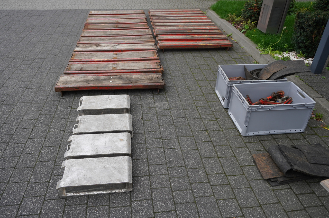 Lavloader semitrailer KÄSSBOHRER LB2 TIEF-BETT low loader semi-trailer / 16.5 m / Extendable semi-trailer / steered axles / 2 units: bilde 24