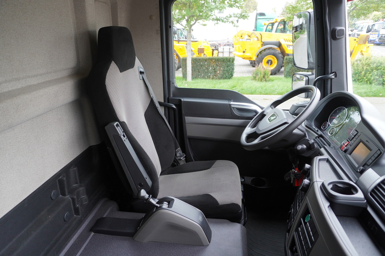 Leie MAN TGL 12.190 / CHEREAU Refrigerator 18 PAL multitemperature / Thermoking T-1200R / 100,000 km MAN TGL 12.190 / CHEREAU Refrigerator 18 PAL multitemperature / Thermoking T-1200R / 100,000 km: bilde 28