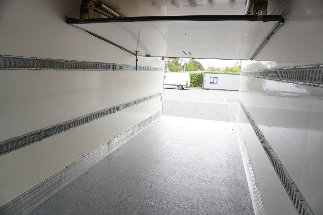 Leie MAN TGL 12.190 / CHEREAU Refrigerator 18 PAL multitemperature / Thermoking T-1200R / 100,000 km MAN TGL 12.190 / CHEREAU Refrigerator 18 PAL multitemperature / Thermoking T-1200R / 100,000 km: bilde 15