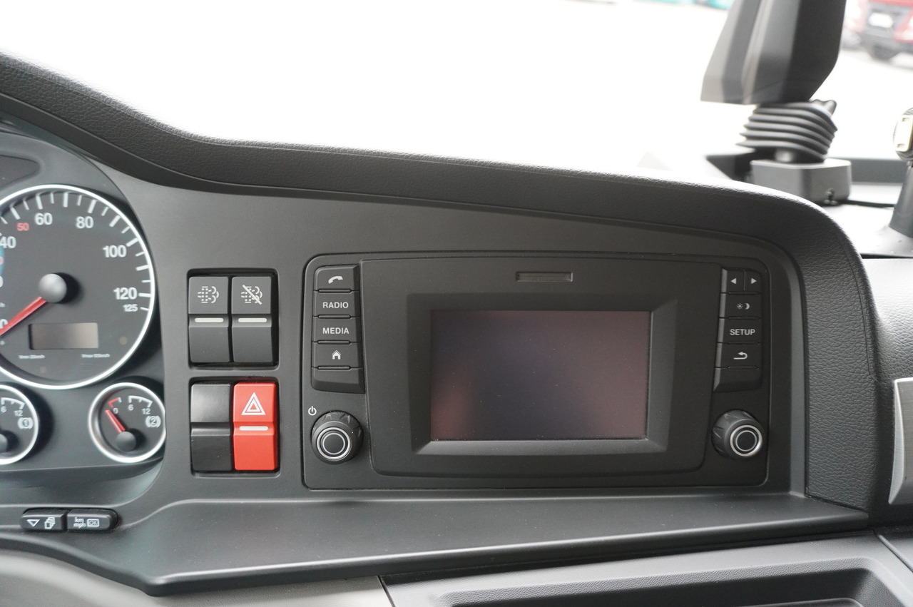 Leie MAN TGL 12.190 / CHEREAU Refrigerator 18 PAL multitemperature / Thermoking T-1200R / 100,000 km MAN TGL 12.190 / CHEREAU Refrigerator 18 PAL multitemperature / Thermoking T-1200R / 100,000 km: bilde 24