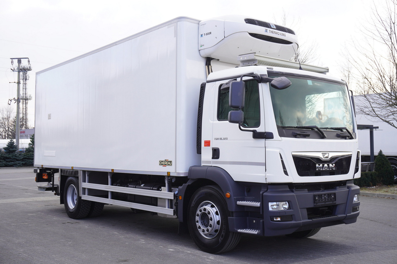 MAN TGM 18.320 / CHEREAU meat hook refrigerator / Carcass elevator - Lastebil med kjøl: bilde 1 MAN TGM 18.320 / CHEREAU meat hook refrigerator / Carcass elevator - Lastebil med kjøl: bilde 1
