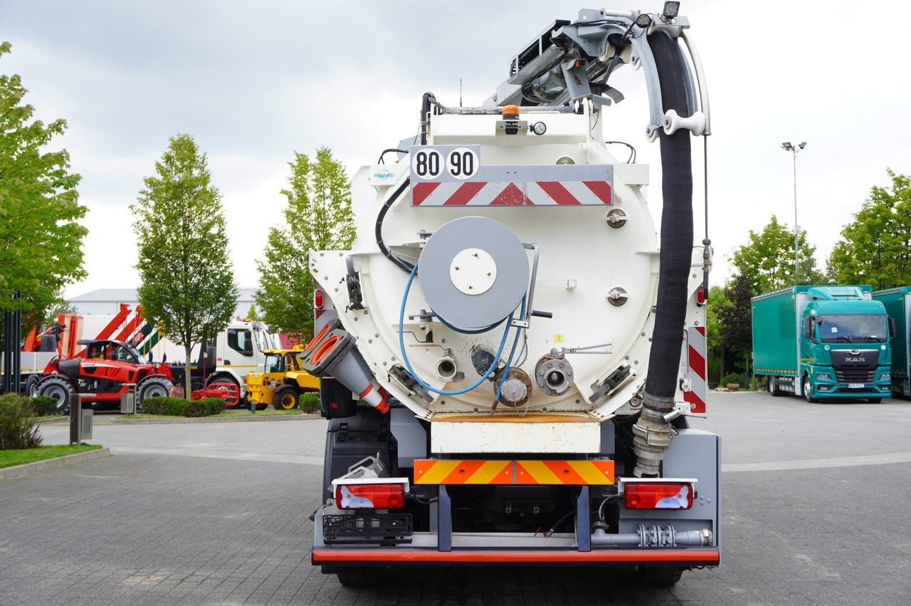 MAN TGM 26.340 E6 / RIVARD sewage cleaner 11.8 m3 / 170 tho. km / steered axle - Vakuum lastebil: bilde 4 MAN TGM 26.340 E6 / RIVARD sewage cleaner 11.8 m3 / 170 tho. km / steered axle - Vakuum lastebil: bilde 4