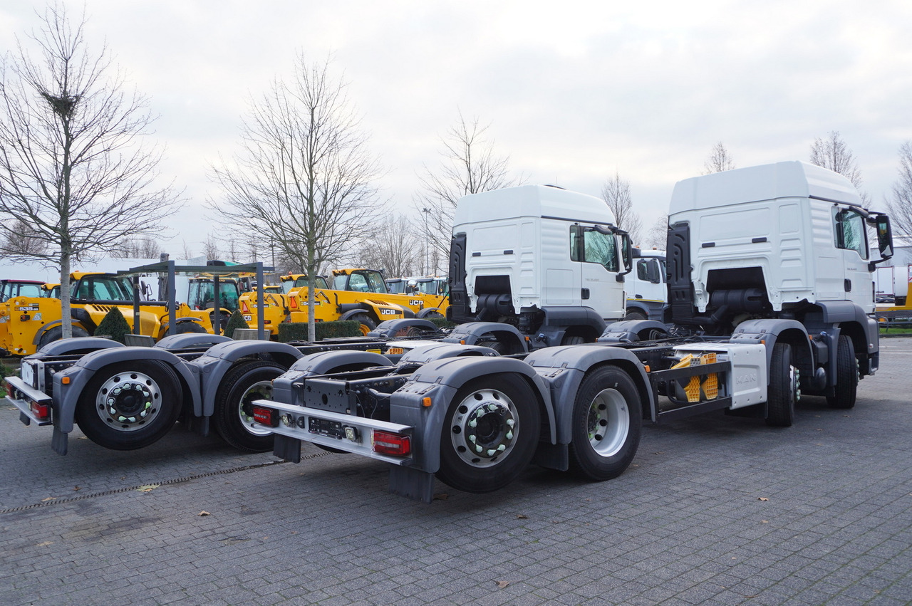 MAN TGS 35.420 8×2 / Chassis 6.4 m / 3 steered axles - Kranbil: bilde 3 MAN TGS 35.420 8×2 / Chassis 6.4 m / 3 steered axles - Kranbil: bilde 3