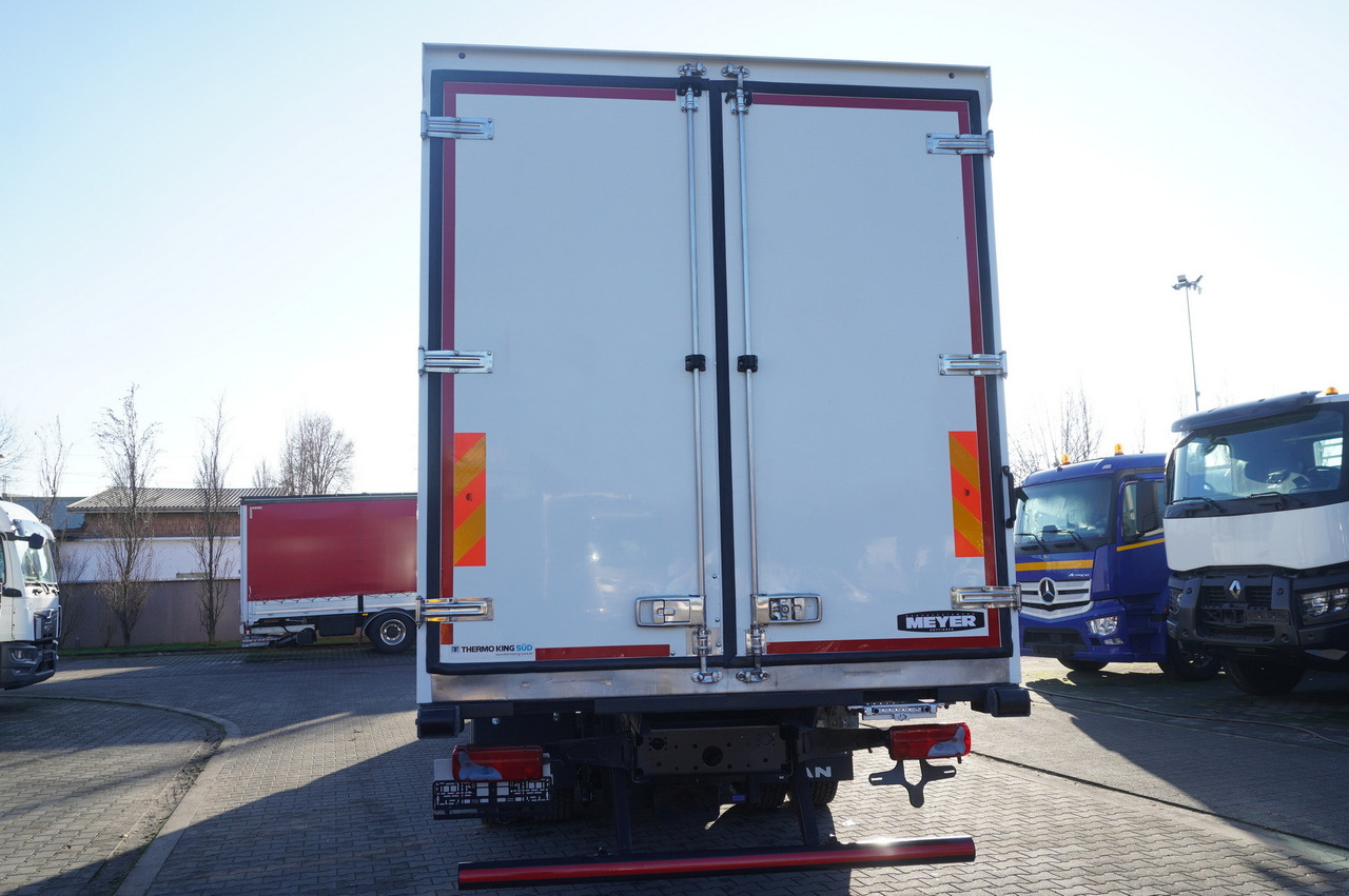 MAN TGX 18.430 E6 / Meyer 19 EPAL refrigerator / Sleeper cab - Lastebil med kjøl: bilde 4 MAN TGX 18.430 E6 / Meyer 19 EPAL refrigerator / Sleeper cab - Lastebil med kjøl: bilde 4