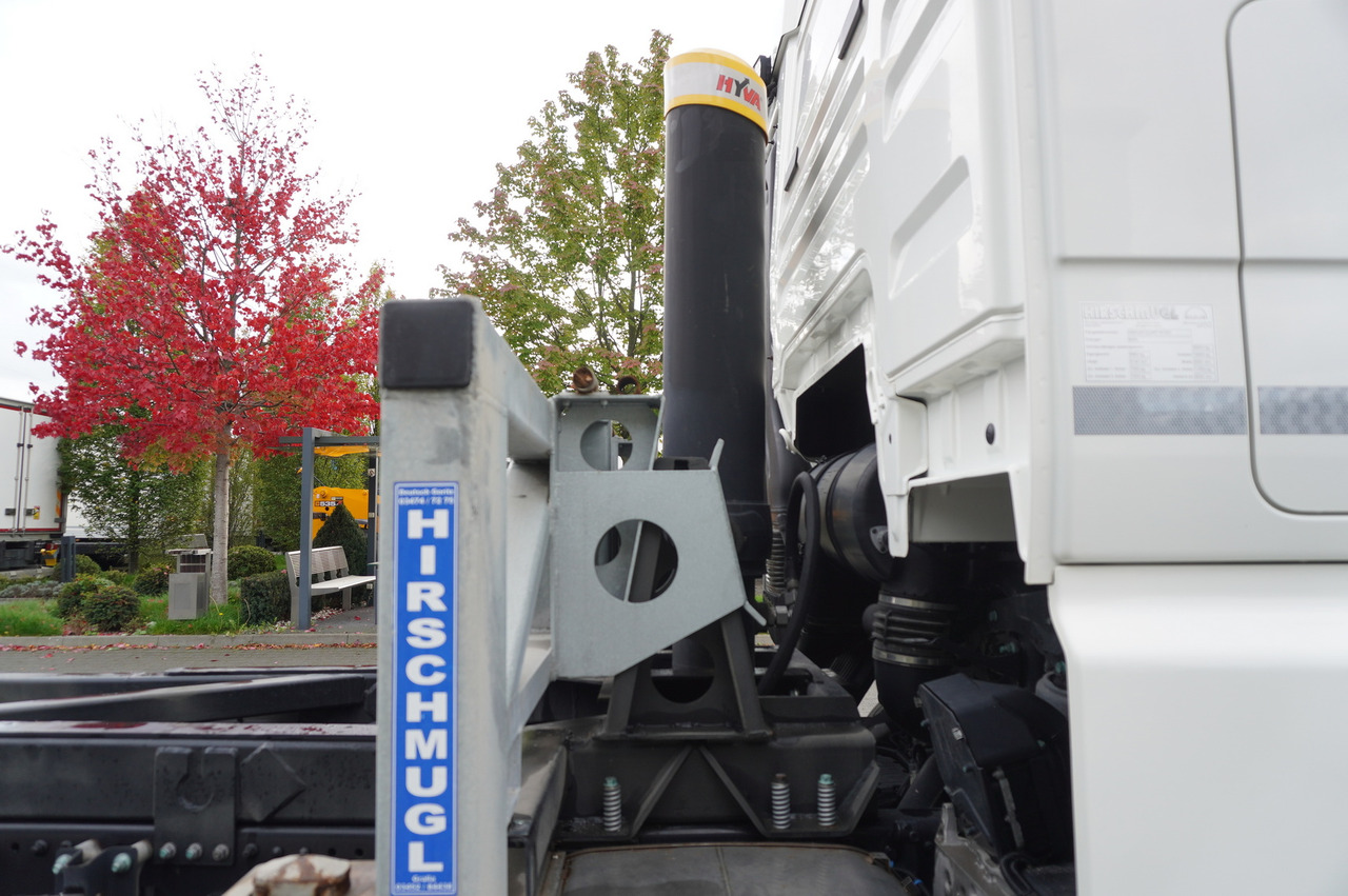 MAN TGX 26.470 6x2 COINTAINERKIPPER HYVA HIRMSCHLING / 200 tho. km! - Tippbil: bilde 2 MAN TGX 26.470 6x2 COINTAINERKIPPER HYVA HIRMSCHLING / 200 tho. km! - Tippbil: bilde 2