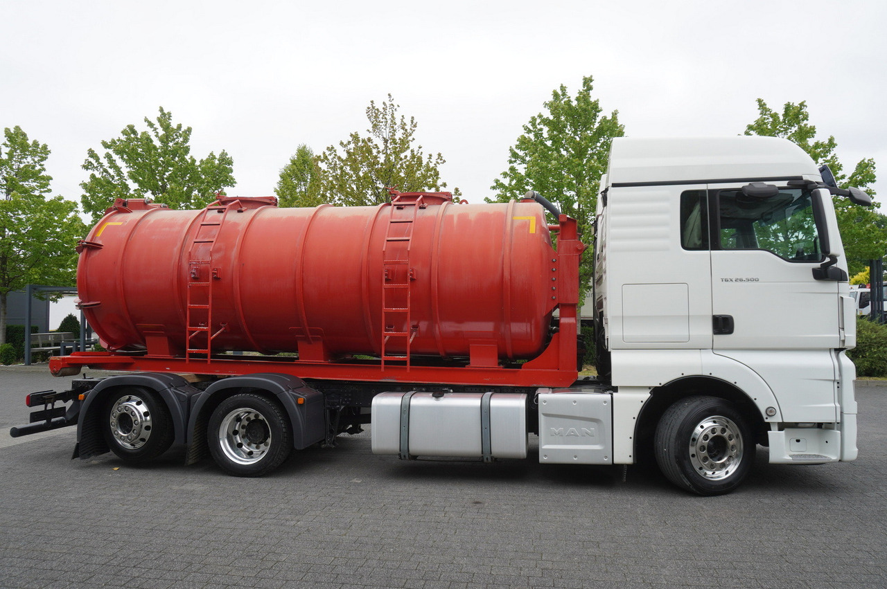 MAN TGX 26.500 / NEW Stal Septic barrel 13000 l / steering 3rd axle - Gjødselvogn: bilde 5 MAN TGX 26.500 / NEW Stal Septic barrel 13000 l / steering 3rd axle - Gjødselvogn: bilde 5