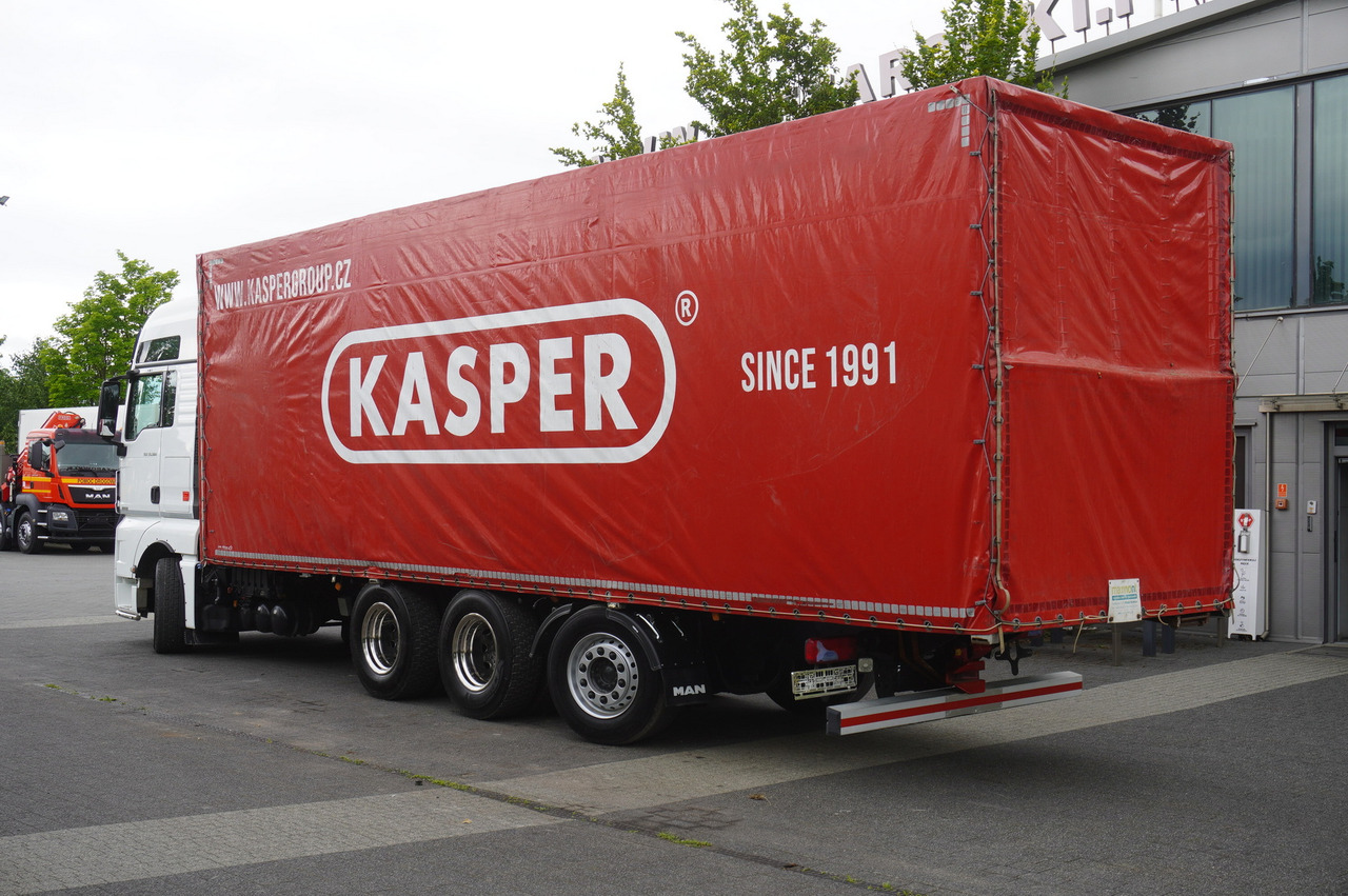 MAN TGX 35.580 E6 8x4 /4 / 23 EPAL tarp superstructure / 4th axle steered - Kapellbil: bilde 3 MAN TGX 35.580 E6 8x4 /4 / 23 EPAL tarp superstructure / 4th axle steered - Kapellbil: bilde 3