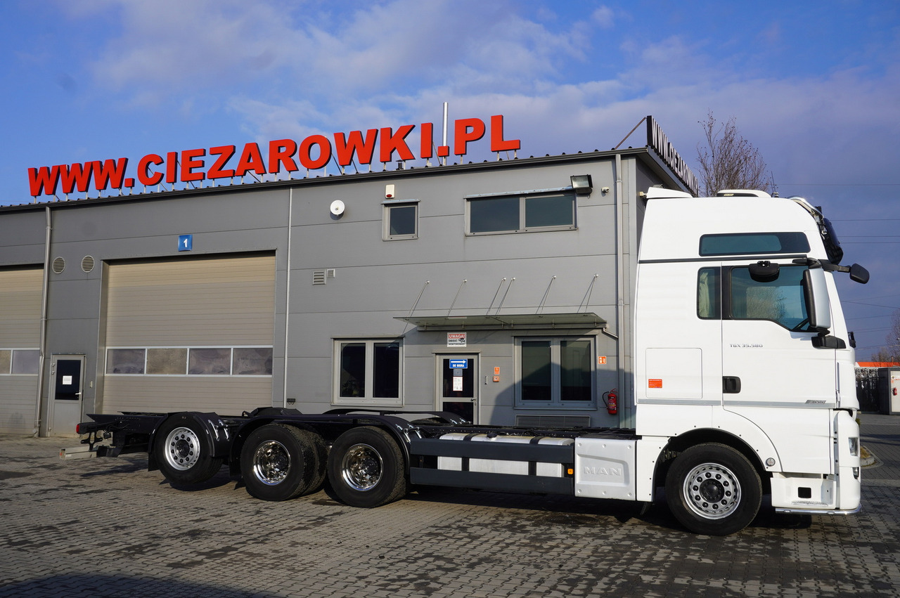 MAN TGX 35.580 E6 8x4/4 - 8.8m chassis frame - Chassis lastebil: bilde 4 MAN TGX 35.580 E6 8x4/4 - 8.8m chassis frame - Chassis lastebil: bilde 4