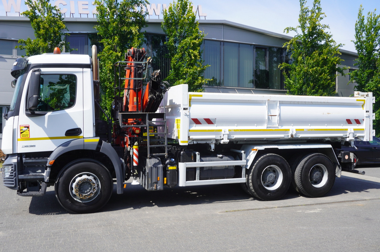 MERCEDES-BENZ AROCS 2636 / Fassi F155A.0.22 crane 6t / 120 tho. km / 3-sided dump truck / 2 x Bordmatic - Planbil, Kranbil: bilde 4 MERCEDES-BENZ AROCS 2636 / Fassi F155A.0.22 crane 6t / 120 tho. km / 3-sided dump truck / 2 x Bordmatic - Planbil, Kranbil: bilde 4