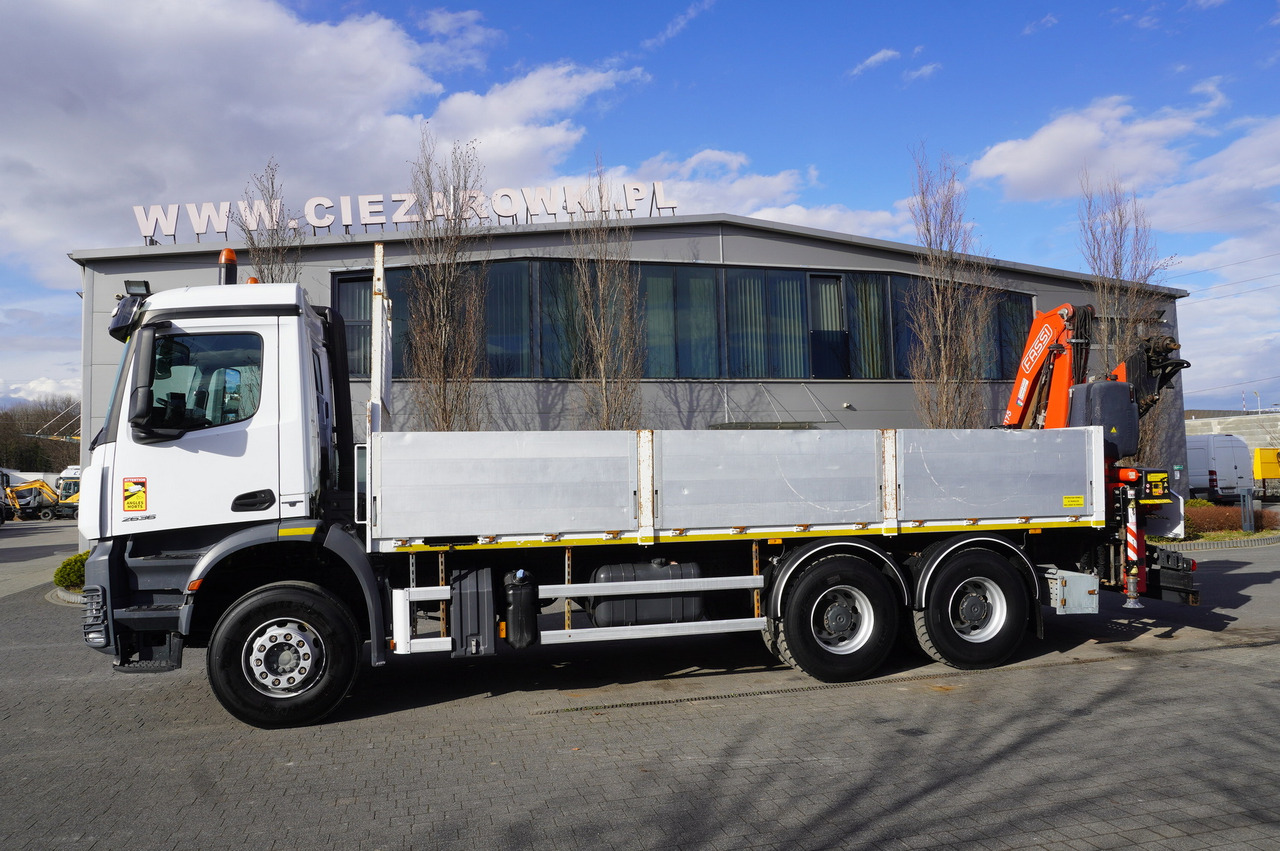 MERCEDES-BENZ AROCS 2636 Flatbed / HDS FASSI F175 7.7 T / 150,000 km - Mobilkran: bilde 3 MERCEDES-BENZ AROCS 2636 Flatbed / HDS FASSI F175 7.7 T / 150,000 km - Mobilkran: bilde 3