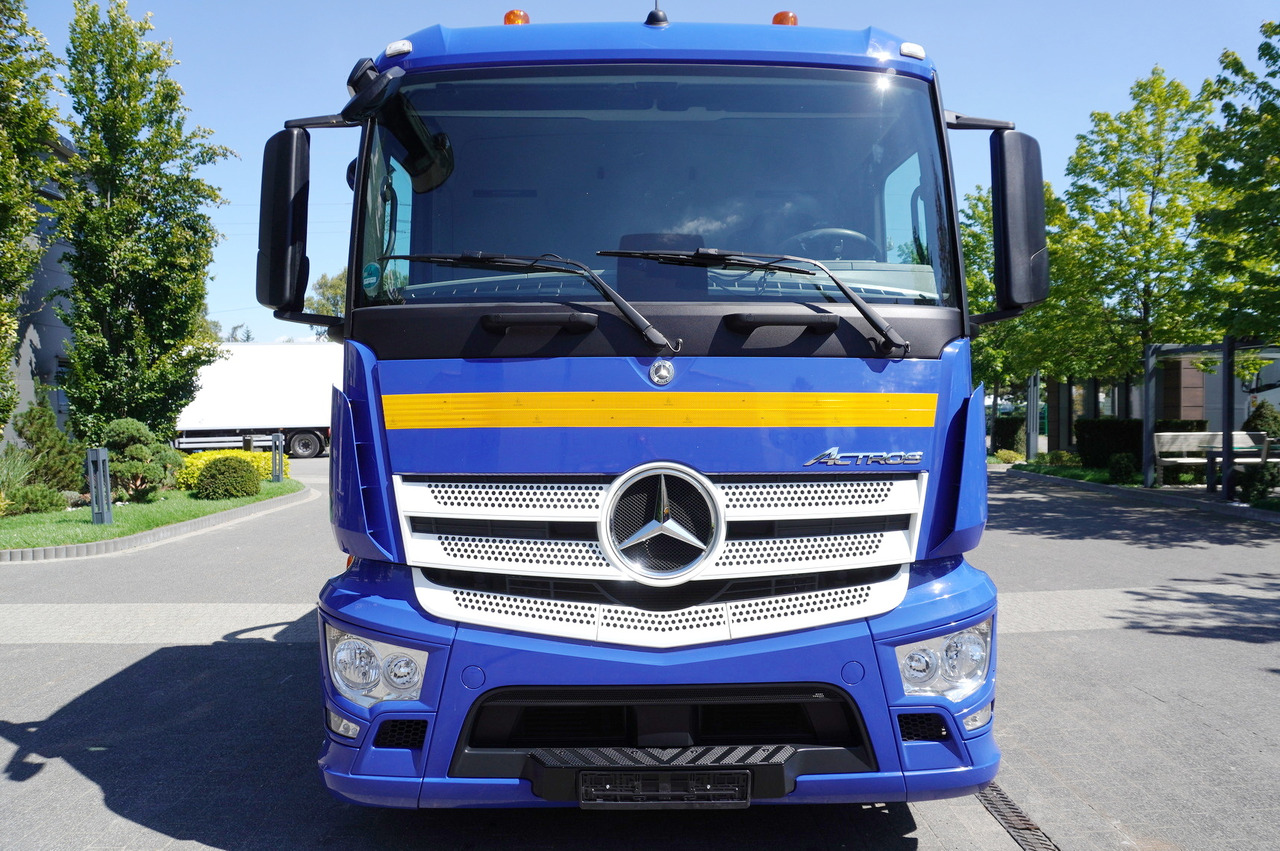 Gjødselvogn MERCEDES-BENZ Actros 18.35 LS / Body NEW septic tank (08/2025) 11000 l / 280000 kilometers!: bilde 7 Gjødselvogn MERCEDES-BENZ Actros 18.35 LS / Body NEW septic tank (08/2025) 11000 l / 280000 kilometers!: bilde 7