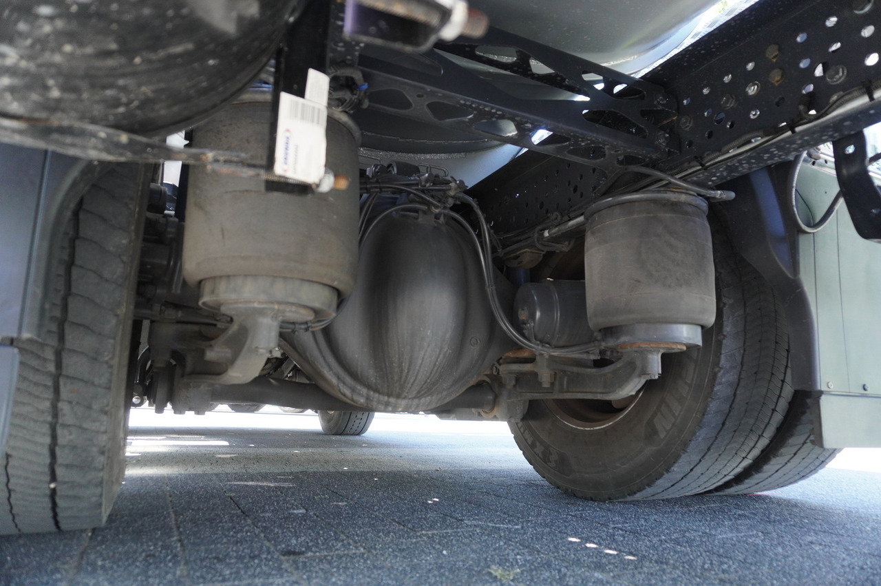 Gjødselvogn MERCEDES-BENZ Actros 18.35 LS / Body NEW septic tank (08/2025) 11000 l / 280000 kilometers!: bilde 9 Gjødselvogn MERCEDES-BENZ Actros 18.35 LS / Body NEW septic tank (08/2025) 11000 l / 280000 kilometers!: bilde 9