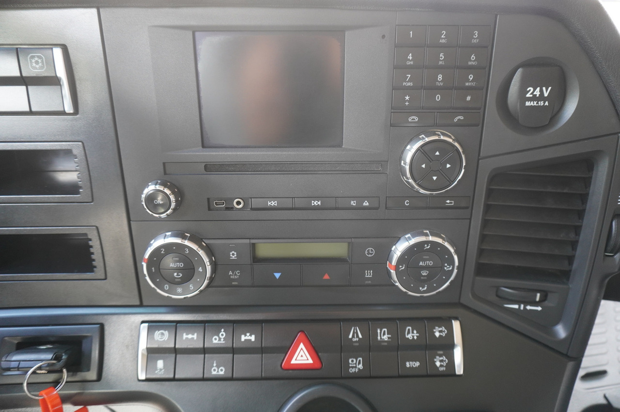 Leie MERCEDES-BENZ Actros 2542 / NEW tow truck / steered 3rd axle MERCEDES-BENZ Actros 2542 / NEW tow truck / steered 3rd axle: bilde 21 Leie MERCEDES-BENZ Actros 2542 / NEW tow truck / steered 3rd axle MERCEDES-BENZ Actros 2542 / NEW tow truck / steered 3rd axle: bilde 21