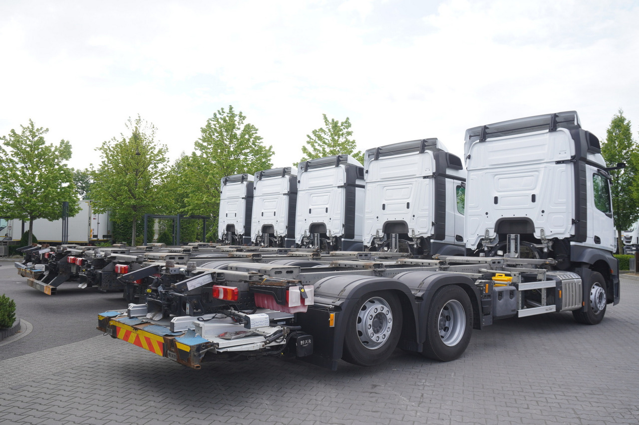 MERCEDES-BENZ Actros 2545 6×2 MP5 / ADR AT / 12 units - Container-transport/ Vekselflak lastebil: bilde 4 MERCEDES-BENZ Actros 2545 6×2 MP5 / ADR AT / 12 units - Container-transport/ Vekselflak lastebil: bilde 4