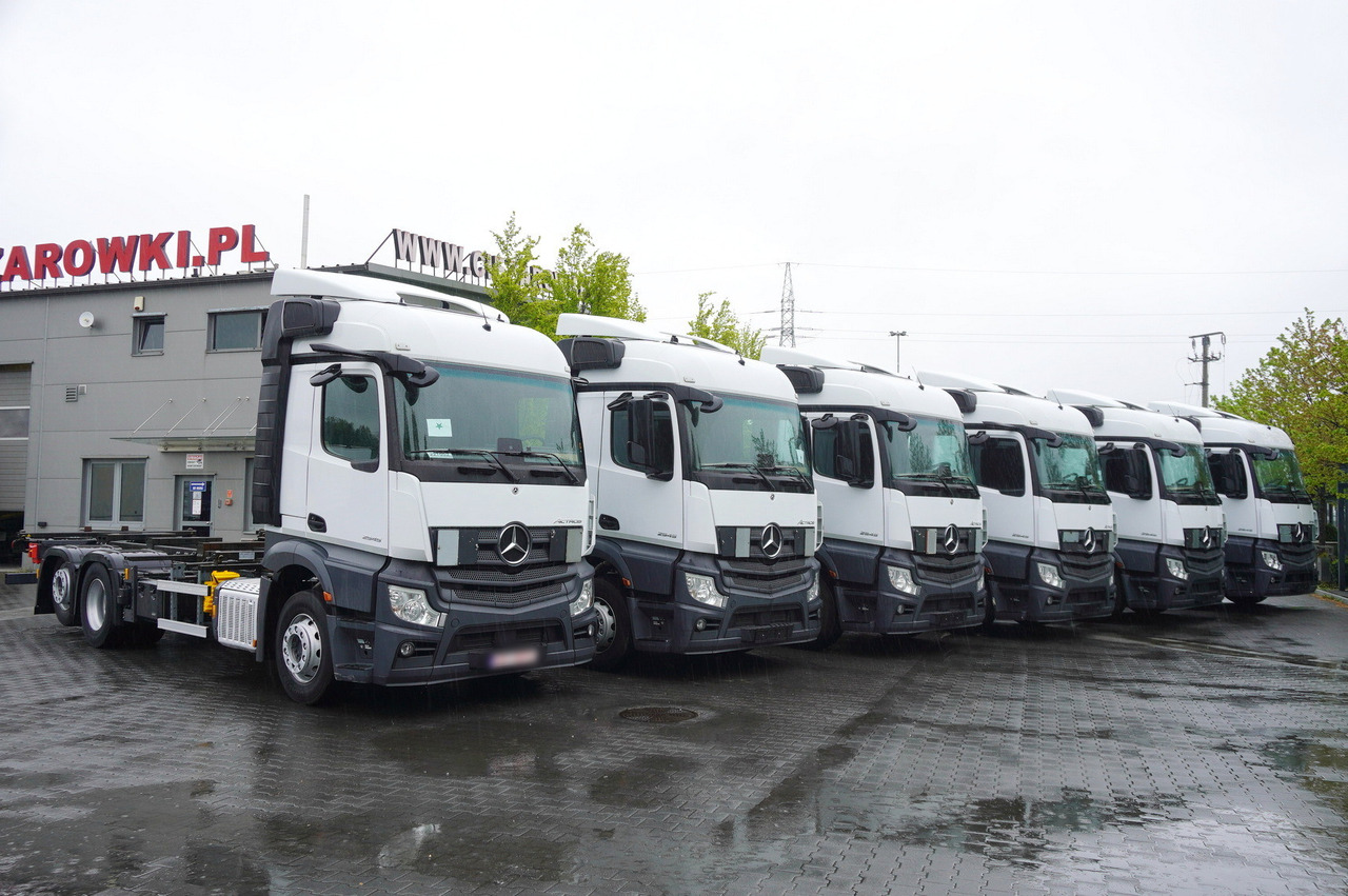 MERCEDES-BENZ Actros 2545 6×2 MP5 / FULL ADR / 12 units - Container-transport/ Vekselflak lastebil: bilde 2 MERCEDES-BENZ Actros 2545 6×2 MP5 / FULL ADR / 12 units - Container-transport/ Vekselflak lastebil: bilde 2