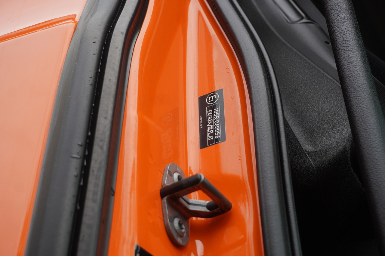 MERCEDES-BENZ Actros 2545 6×2 MP5 / FULL ADR / Curtainsider 17 EPAL - Kapellbil: bilde 2 MERCEDES-BENZ Actros 2545 6×2 MP5 / FULL ADR / Curtainsider 17 EPAL - Kapellbil: bilde 2