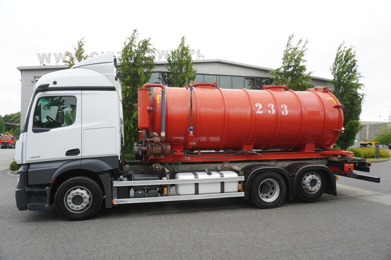 MERCEDES-BENZ Actros 2545 6 × 2 MP5 / NEW septic barrel 13000 L - Tankbil: bilde 2 MERCEDES-BENZ Actros 2545 6 × 2 MP5 / NEW septic barrel 13000 L - Tankbil: bilde 2