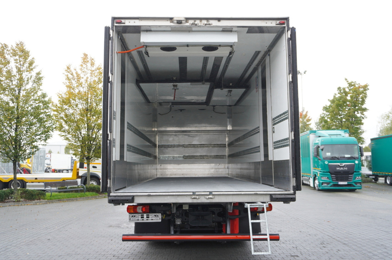 MERCEDES-BENZ Actros 2545 MP5 / Lecapitaine 18 EPAL refrigerator / Bitemperature / Carrier Supra 850 MT / ADR AT - Lastebil med kjøl: bilde 4 MERCEDES-BENZ Actros 2545 MP5 / Lecapitaine 18 EPAL refrigerator / Bitemperature / Carrier Supra 850 MT / ADR AT - Lastebil med kjøl: bilde 4