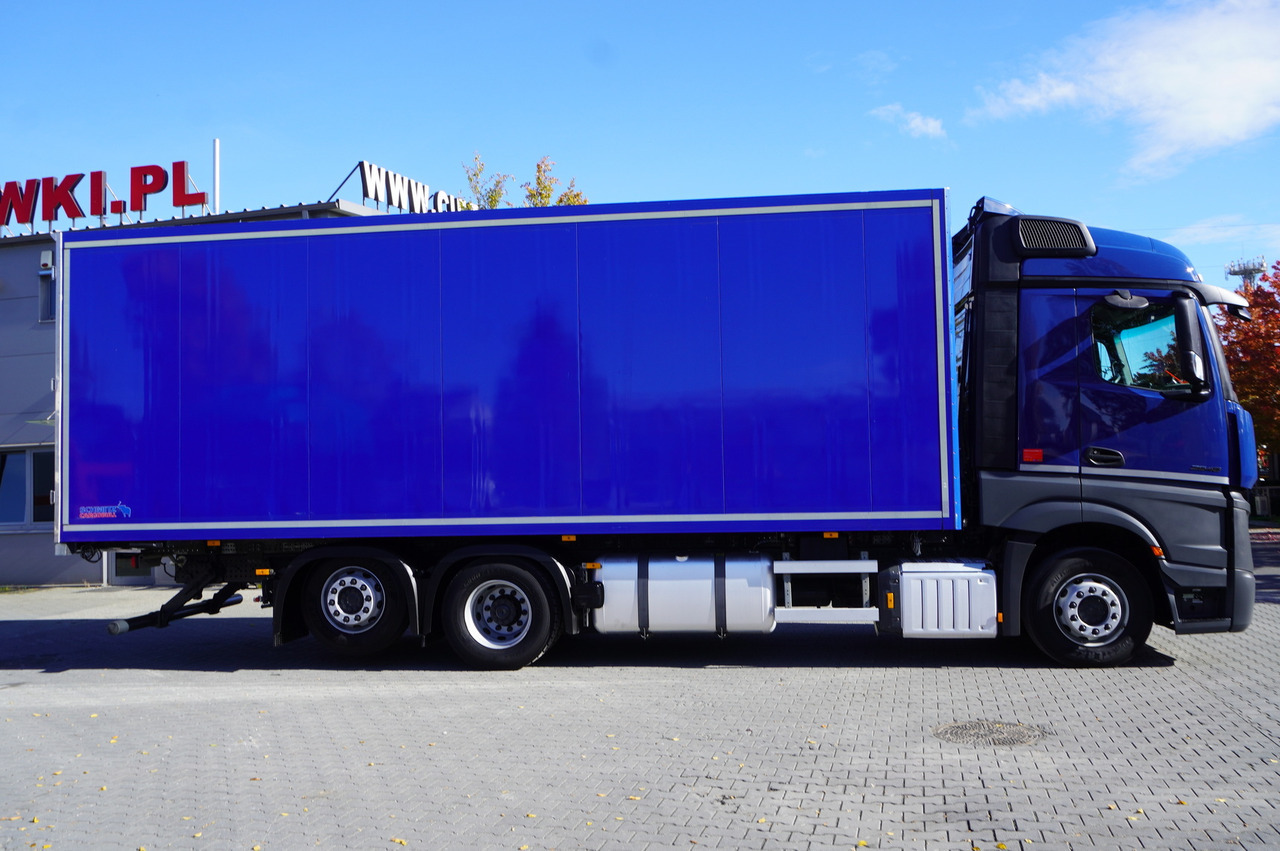 MERCEDES-BENZ Actros 2548 MP5 6×2 / Schmitz 19 EPAL refrigerator / 2023 - Lastebil med kjøl: bilde 2 MERCEDES-BENZ Actros 2548 MP5 6×2 / Schmitz 19 EPAL refrigerator / 2023 - Lastebil med kjøl: bilde 2